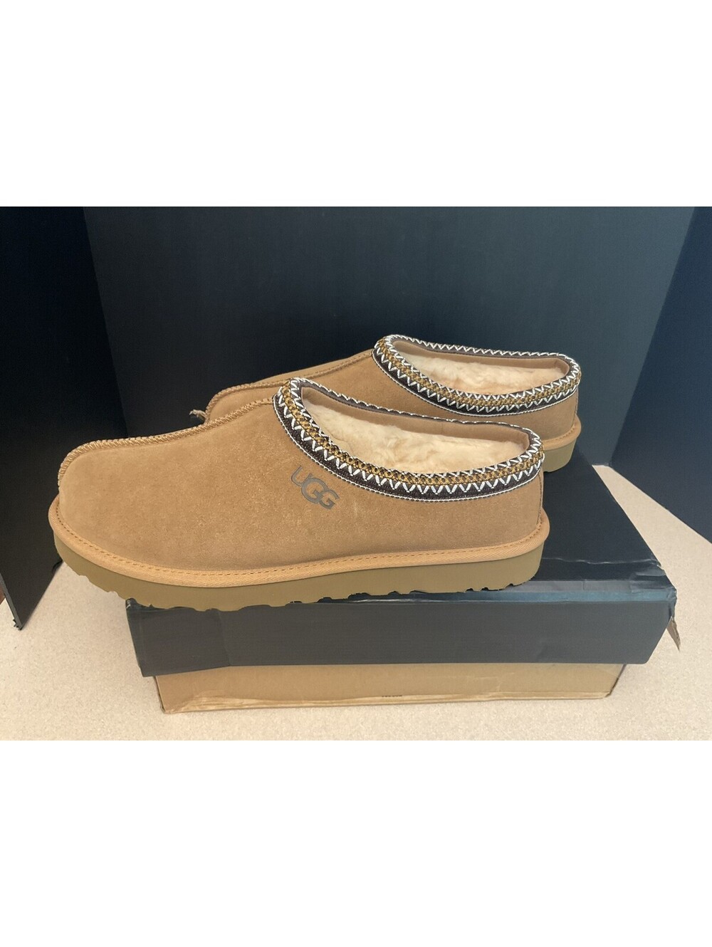 New! Mens UGG Tasman II Chestnut Slippers. Size 12. Awesome Shoes!!!